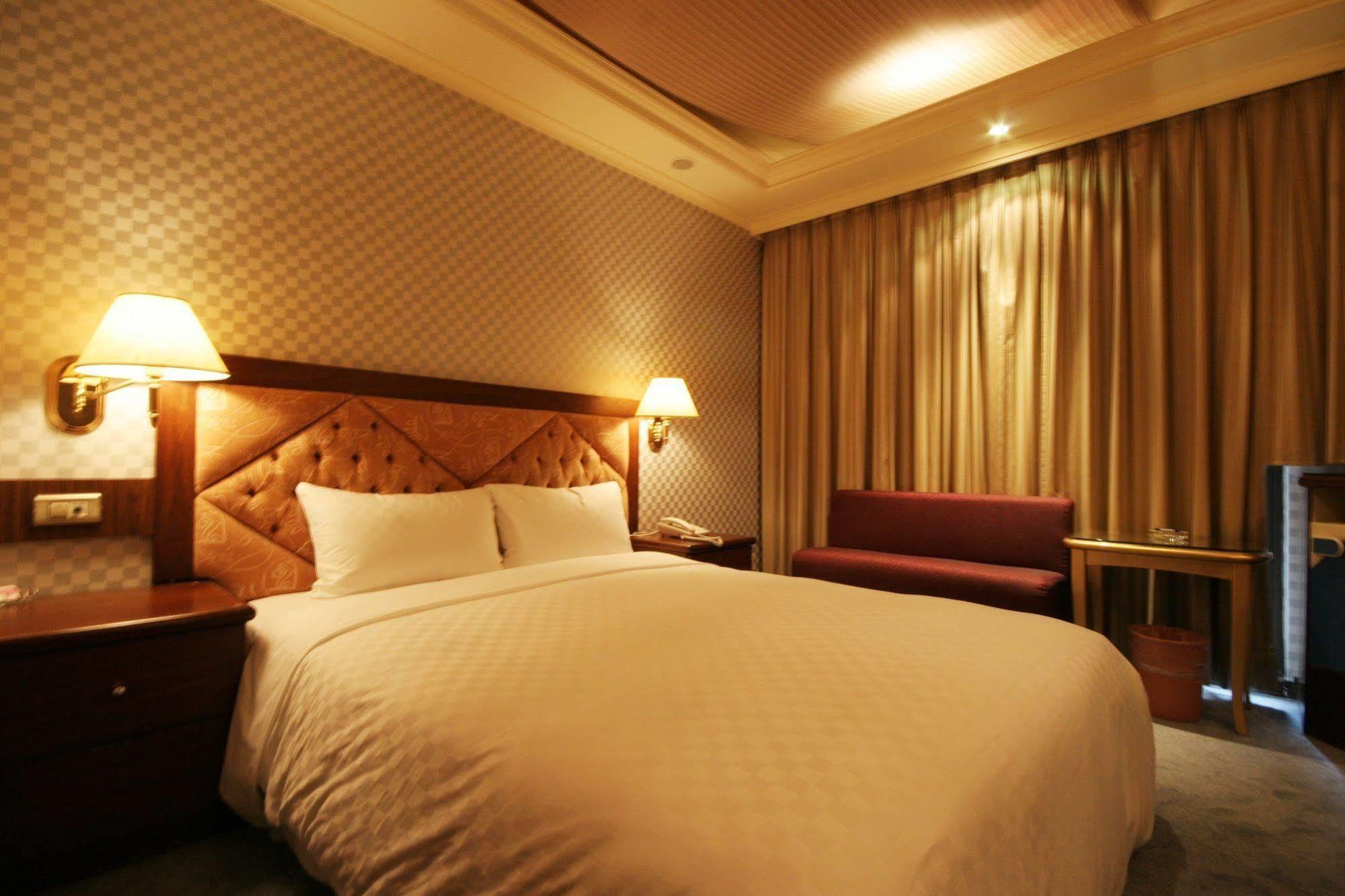 Good Life Hotel - Chunlai Taipei Eksteriør billede
